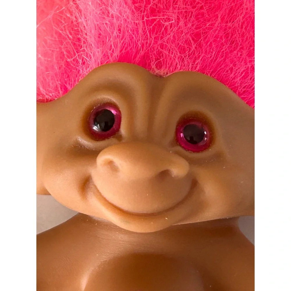 Vintage Ace Novelty Pink Hair Troll Doll Pink Star Gem Belly Jewel 3 Inch 90s